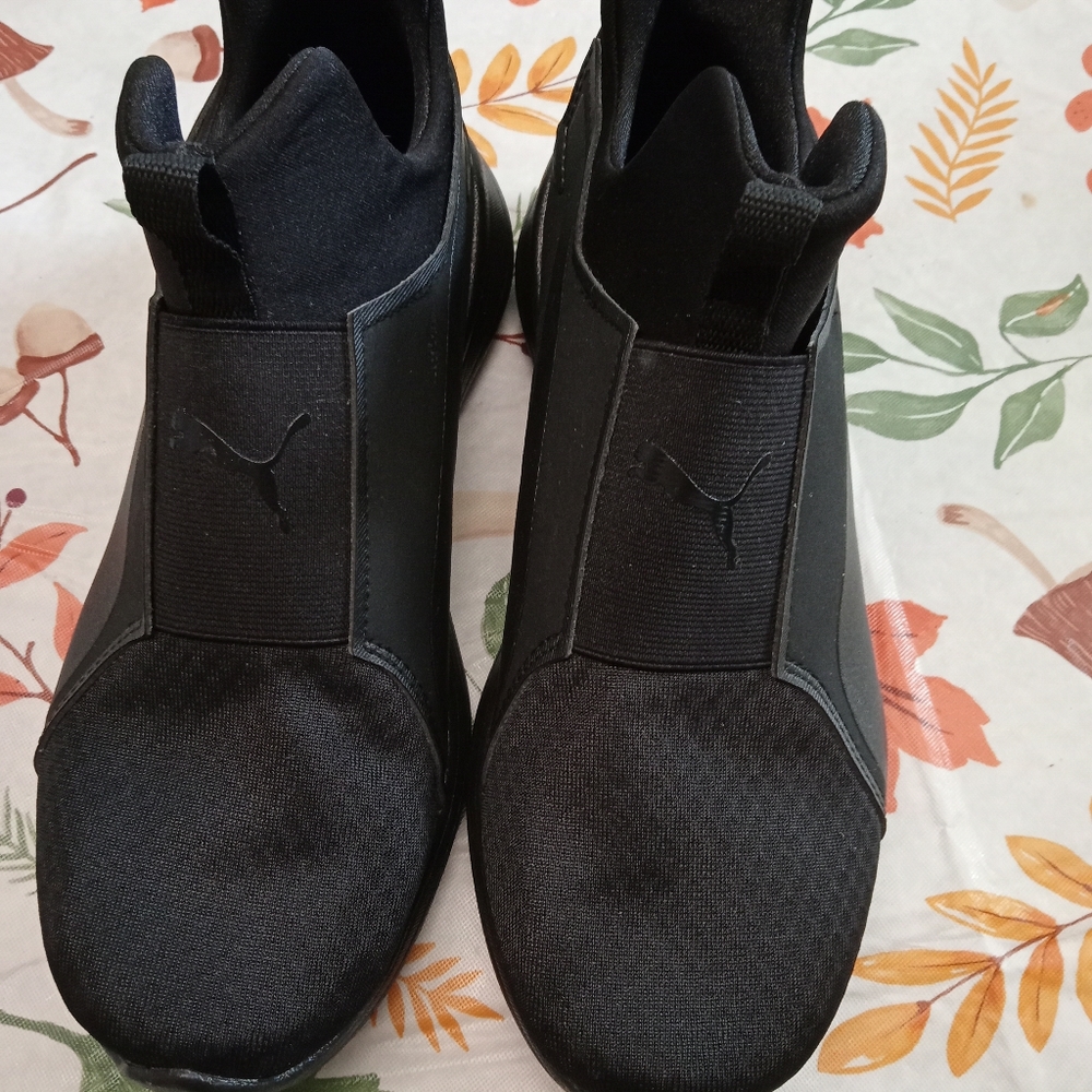 Boys shoe